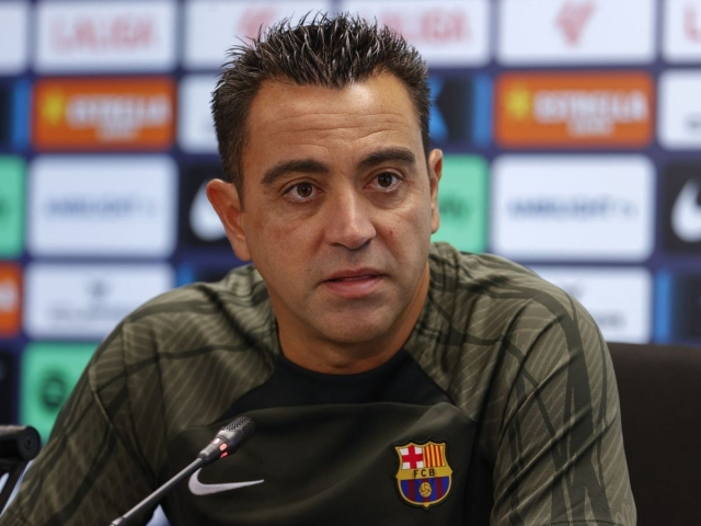 xavi-1701140700.jpg