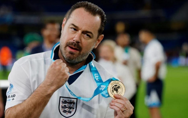 Anh lật đổ World XI, đăng quang Soccer Aid 2024 đầy kịch tính 478152