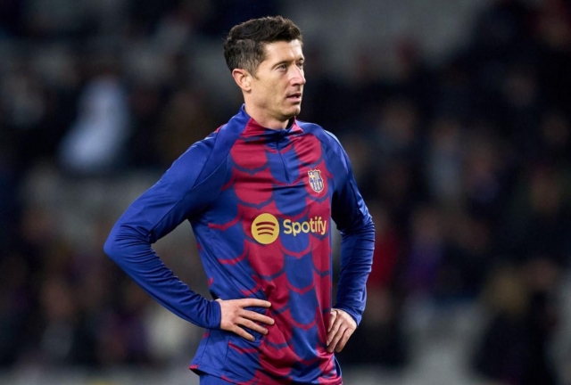 Barcelona tìm người thay thế Lewandowski-531647