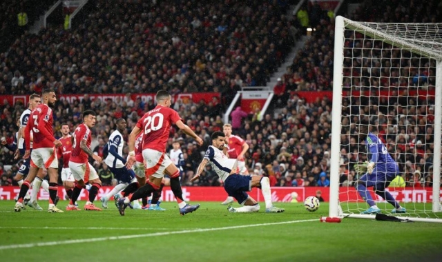 'Ten Hag out': Khi giấc mơ hồi sinh Manchester United thật xa vời-548651