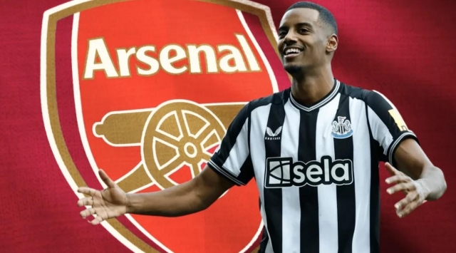 Chuyển nhượng tối 2/12: Real Madrid bất ngờ nhắm Dalot, Arsenal quyết chi hơn trăm triệu cho Isak-564107