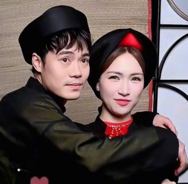 Văn Toàn 'đòi nợ' Hoà Minzy cực căng, CĐM -599666