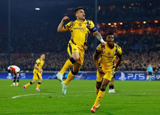 Xác định 4 đội bóng chắc suất vào Tứ kết Champions League-601228