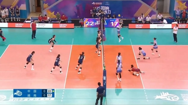 Trực tiếp bóng chuyền Việt Nam vs U21 Trung Quốc, 18h00 ngày 14/7 665412