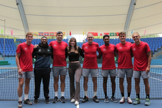 Đội trưởng tuyển Davis Cup Nam Phi: