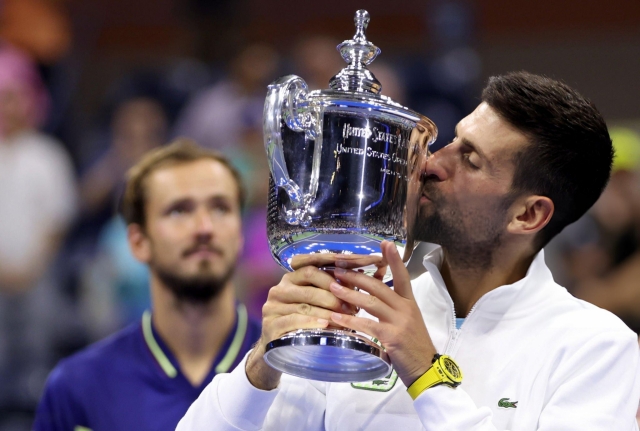 Novak Djokovic cùng thành tích