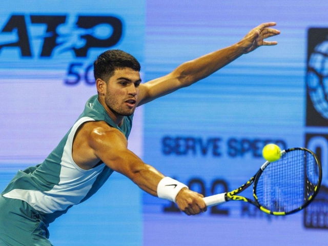 Phung phí cơ hội, Alcaraz dừng bước cay đắng ở Qatar Open-595842