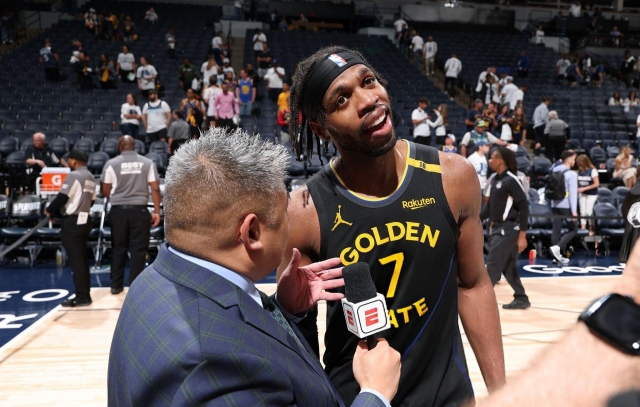 Curry chấn thương, Golden State Warriors vẫn đại thắng ở bán kết NBA Playoffs 2025 631096
