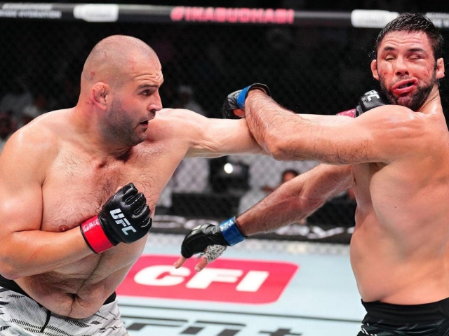 UFC thanh lí ngôi sao hạng nặng dù có thành tích tốt-675980
