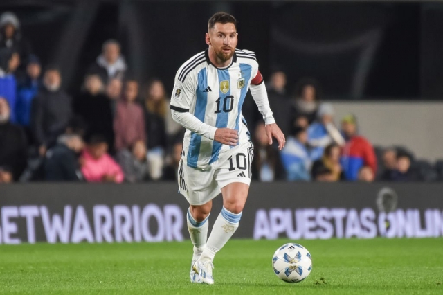 Messi bị chỉ thẳng sự thật phũ phàng, Argentina bấn loạn trong lo sợ? 324293