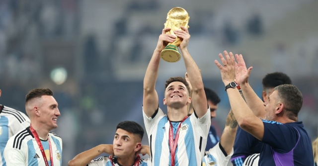 Không phải Messi hay Haaland, đây mới chính là chủ nhân Quả bóng Vàng 2023 339434