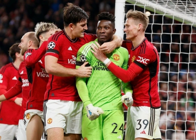 CĐV MU phát cuồng với Onana, chỉ thẳng sự thật cay đắng về De Gea 346019