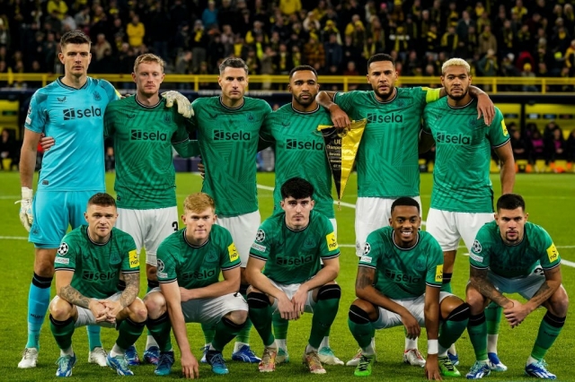 Gấp đôi tin vui, Ronaldo và Benzema sẽ tái hợp tại CLB hùng mạnh ngay mùa đông? 353422
