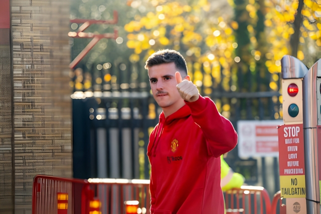 MU đưa ra quyết định bất ngờ về tương lai của Mason Mount 420036