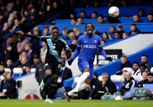 Sao Chelsea xử lý đi vào lòng đất, phản lưới nhà không tưởng tại FA Cup 423684