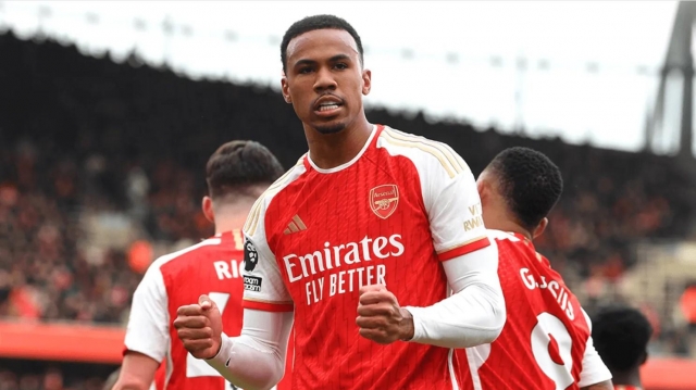 XÁC NHẬN: Arsenal đón tin cực buồn trong cuộc đua Ngoại hạng Anh 424409