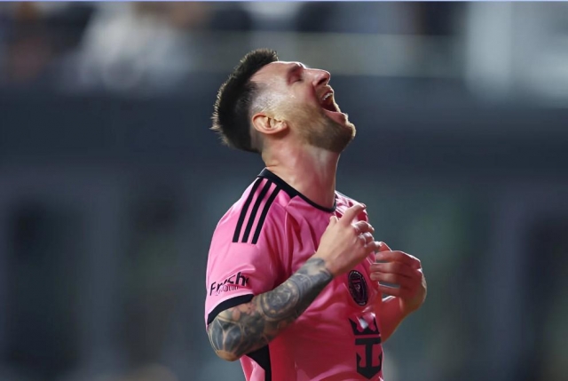 Messi xoay chuyển càn khôn, ghi bàn giúp Inter Miami thoát hiểm tại MLS 438157