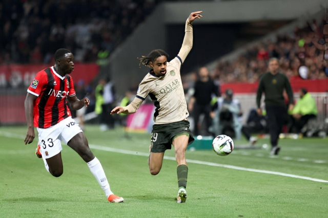Không có Mbappe, PSG giành thắng lợi sít sao trước Nice 463198