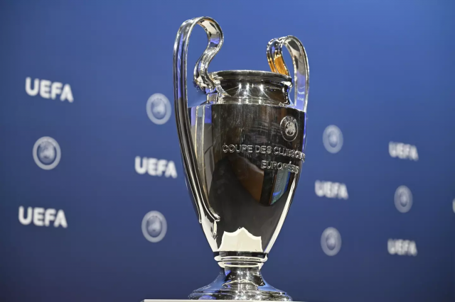 UEFA đưa ra quyết định lịch sử về Champions League 506493