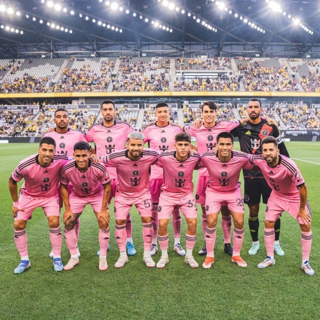 Inter Miami không Messi như 'rắn mất đầu', hàng thủ đá như mơ ngủ 512931