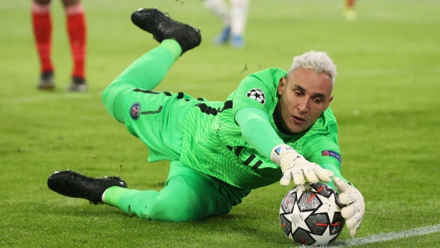 Thay Ter Stegen, Barca bất ngờ nhắm 'người nhện' 3 lần vô địch Cúp C1 532385