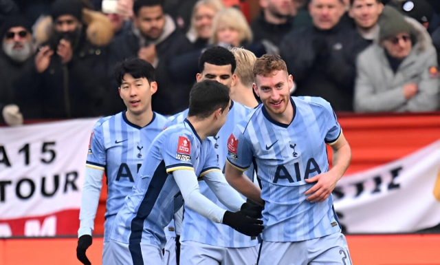Trực tiếp Tottenham 1-0 Tamworth: Bàn thắng muộn màng 582065