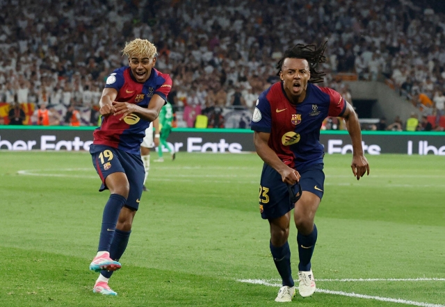 Nghẹt thở đánh bại Real Madrid, Barca lên ngôi vô địch Cúp nhà Vua 626582