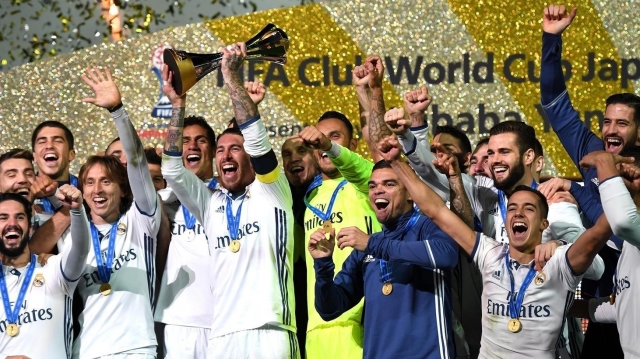 Barca bị FIFA tước 3 danh hiệu vô địch 669093