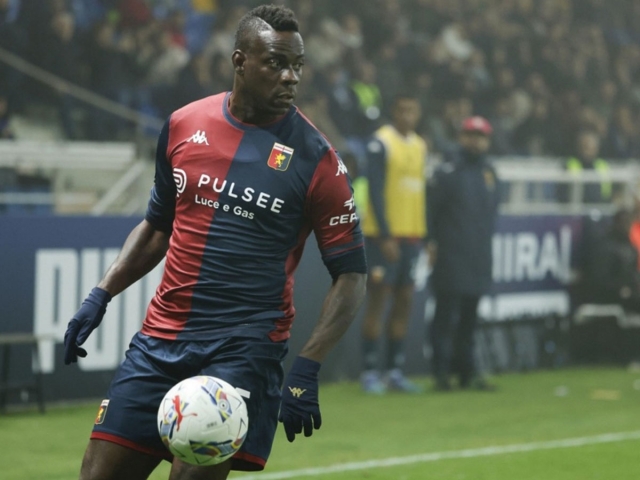 Genoa đang hướng tới 3 điểm (Ảnh: Eurosport)