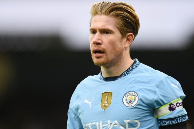 De Bruyne là dấu chấm hết cho một Man City cũ kỹ!
