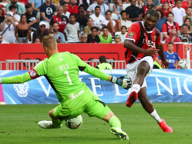 Nice đang rất quyết tâm để có được 3 điểm (Ảnh: Ligue 1)