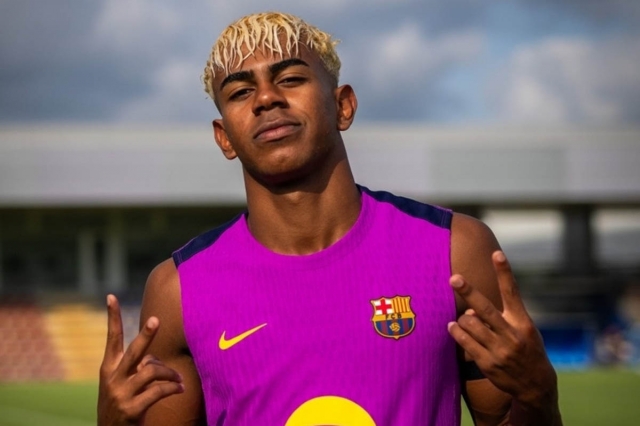 Không nhắc Ronaldo, Yamal được dự đoán là siêu sao mới sau Maradona và Messi
