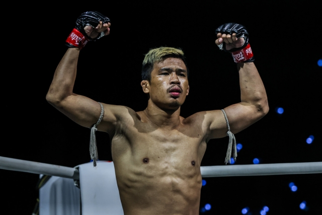 Superlek: “Có thể bạn sẽ được chứng kiến Rodtang 'lùi bước' lần đầu tiên trong 1 trận đấu” 329678
