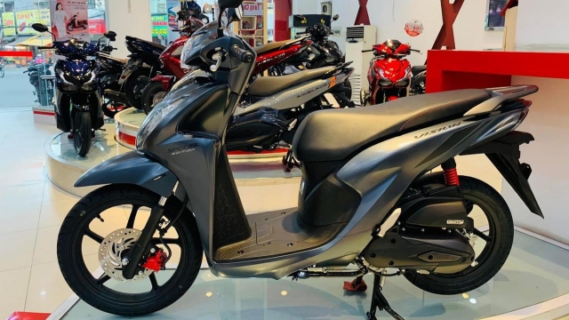 Giá Honda Vision tiếp tục 'lao dốc', chỉ còn từ 28 triệu đồng 182730