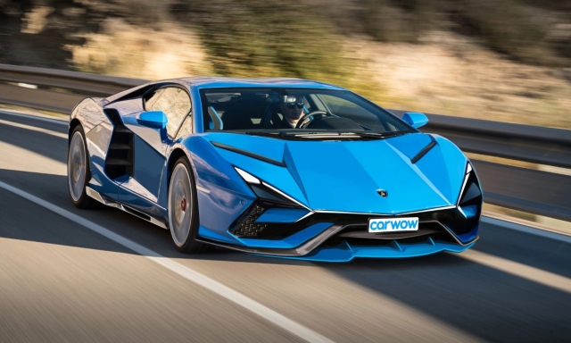 'Siêu xe quốc dân' Lamborghini Aventador chính thức bị khai tử 193709