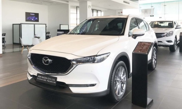 Mazda điều chỉnh đội hình xe tại Việt Nam, tăng giảm giá bán, thêm bớt phiên bản 200629