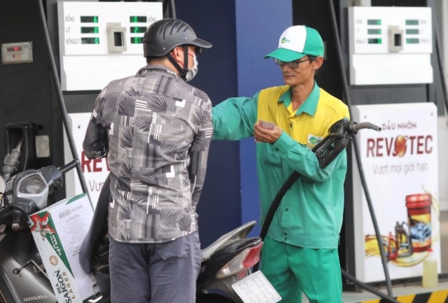 Dự báo giá xăng có thể tiếp tục tăng trong kỳ điều hành 21/10 tới 204463