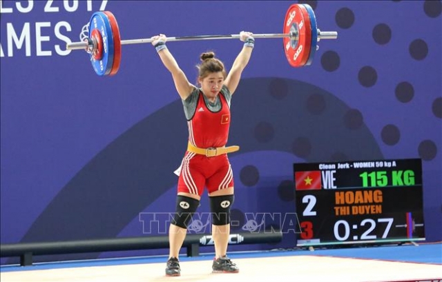 vna_potal_sea_games_30_hoang_thi_duyen_thi_dau_xuat_sac_mang_ve_tam_hcv_thu_3_cho_cu_ta_viet_nam__141855450_stand