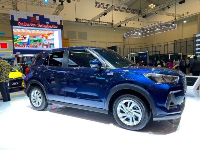 daihatsu-rocky-e-smart-hybrid-2022-7