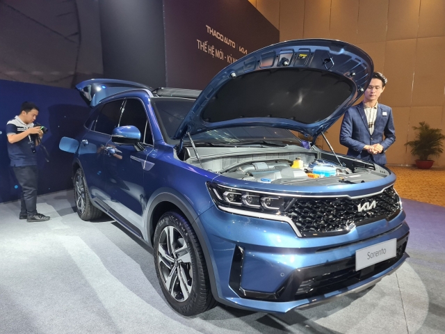 kia-sorento-hybrid-12