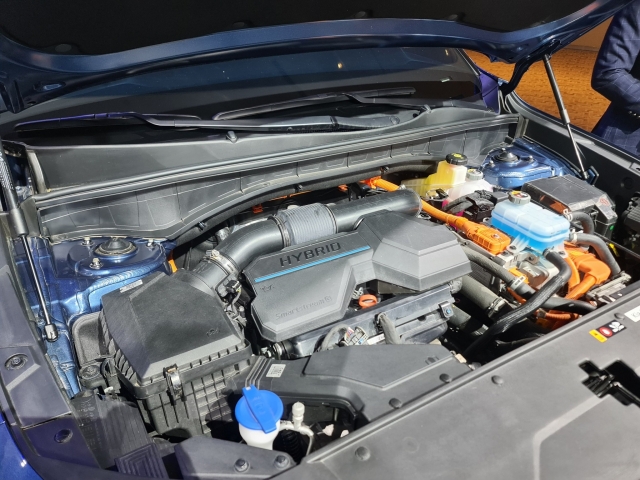 kia-sorento-hybrid-13
