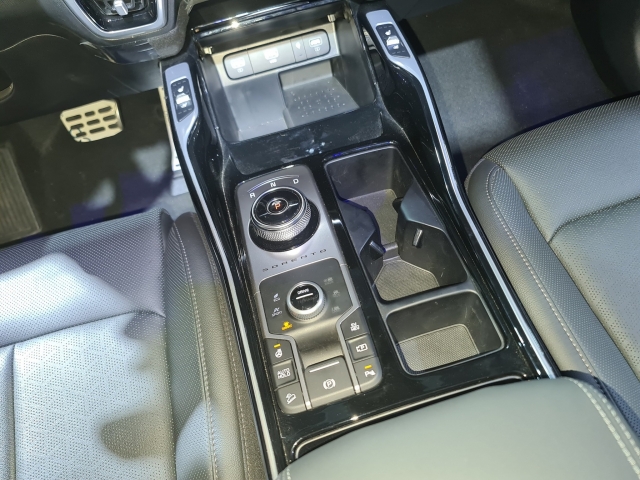 kia-sorento-hybrid-6