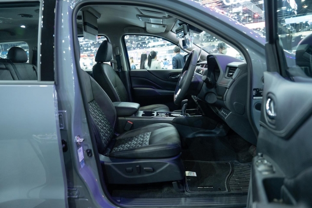 Nissan-Terra-70th-Anniversary-4