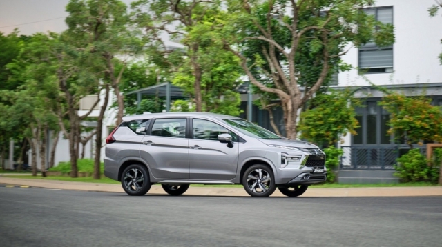 Mitsubishi Xpander được bổ sung 2 trang bị mới, quyết đấu Toyota Veloz Cross 237792