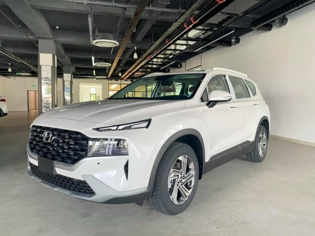 gia-xe-hyundai-santafe