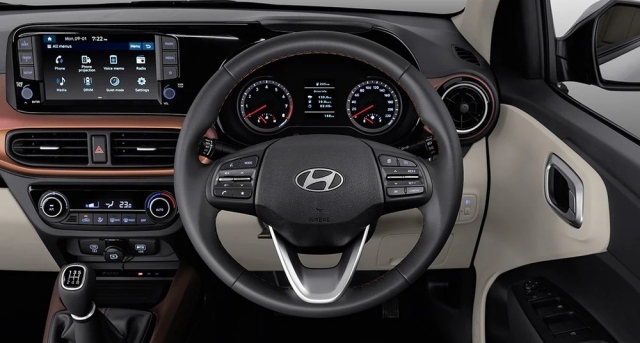 hyundai-aura-2023-5-1674708530.jpg