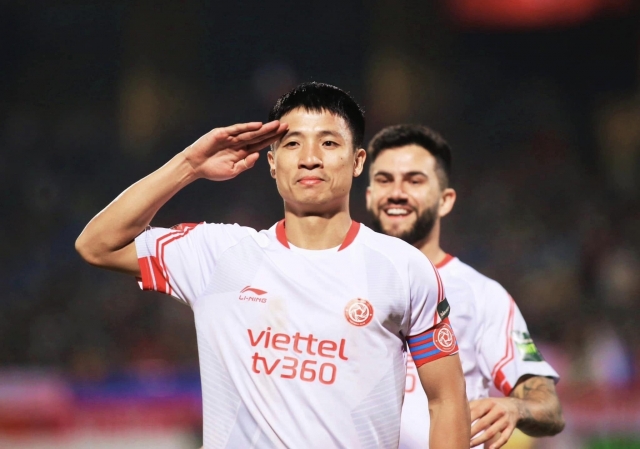 Bầu Hiển chơi lớn sau bom tấn Hendrio, Hà Nội FC bất ngờ lên kế hoạch chiêu mộ trụ cột ĐT Việt Nam
