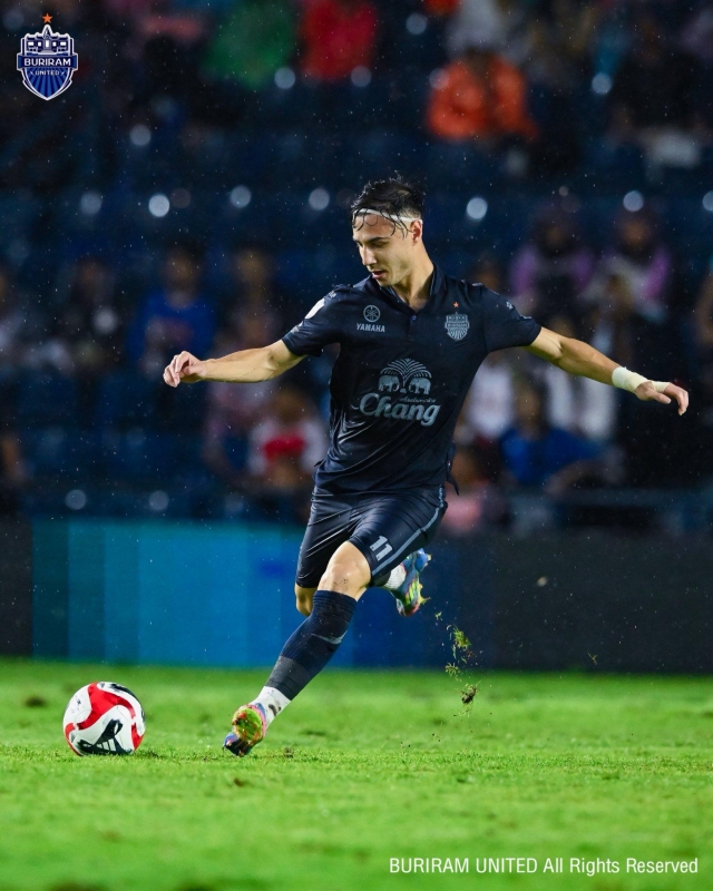 Thắng CAHN, ngôi sao Buriram United lập tức cập bến Nhật Bản 638449