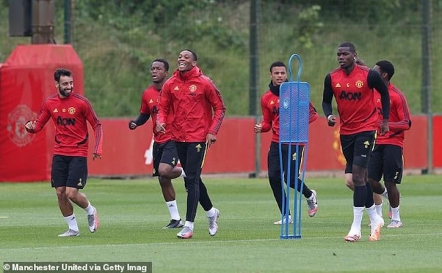 Paul Pogba sắp tái xuất tại ông lớn châu Âu 568087