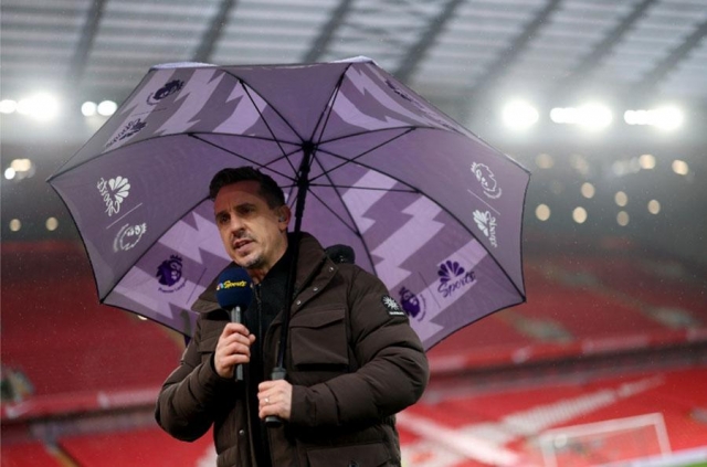Neville: 'Trời đang khóc vì Liverpool sắp vô địch lần thứ 20' 596900